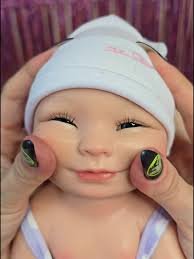 Real silicone dolls handcrafted reborn baby